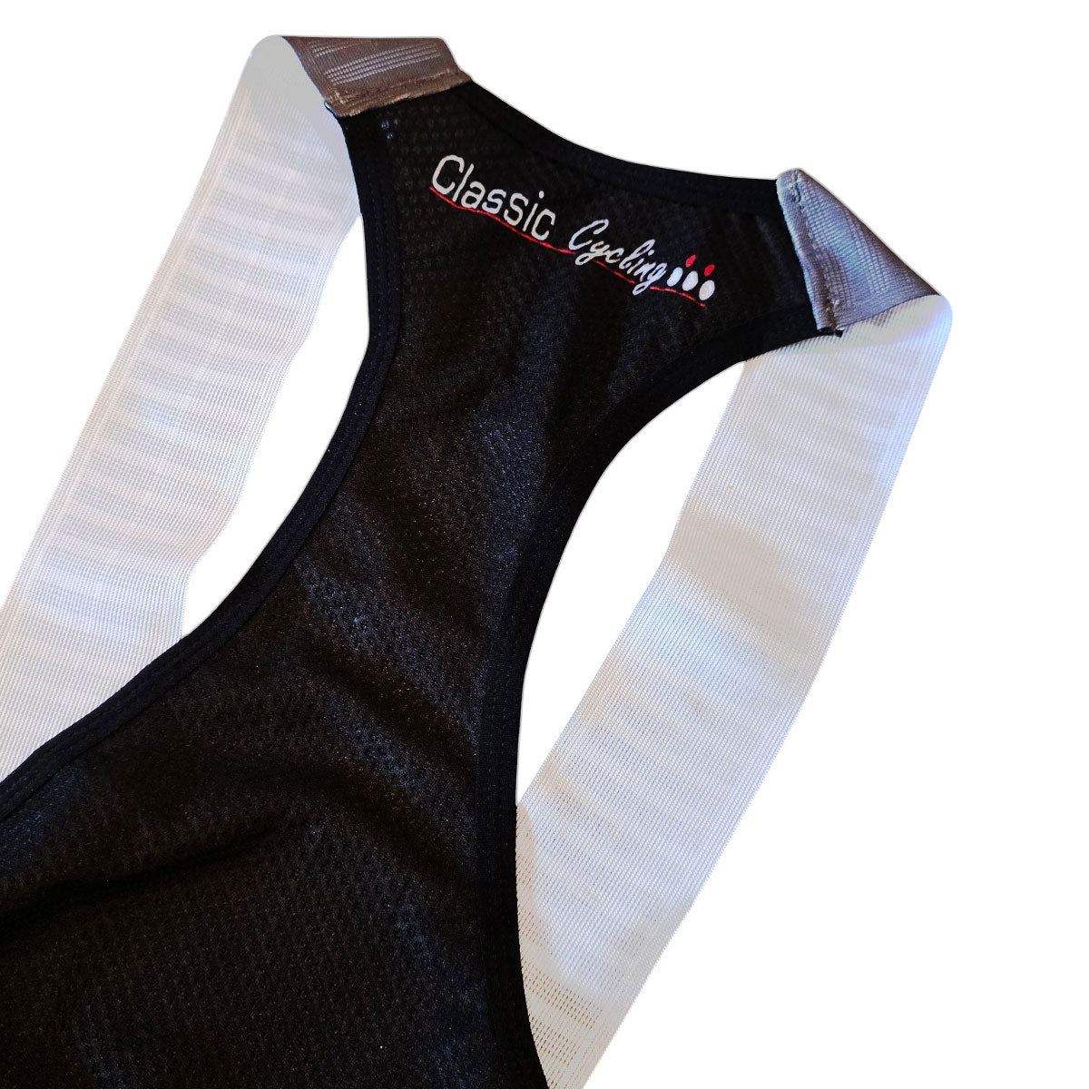 VeloPrima Crest material back mesh for enhanced ventilation and sweat dissipation
